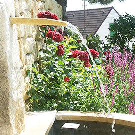 Brunnen aus Sandstein